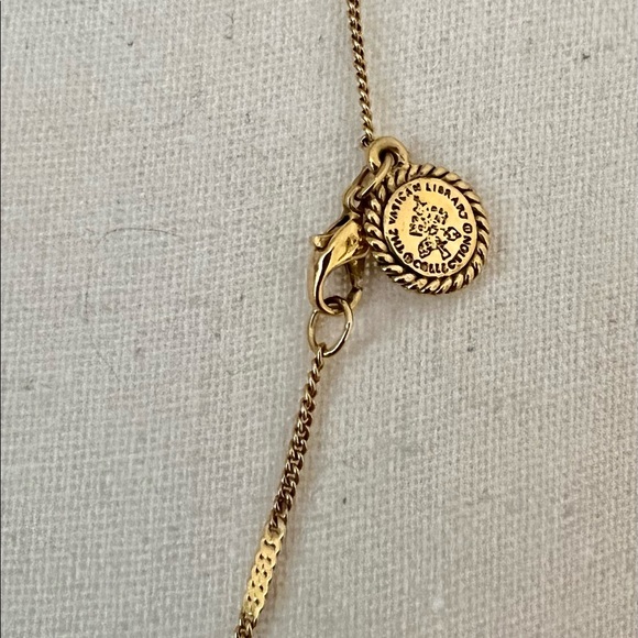 Goldtone and Red CZ Replica Locket - Picture 4 of 6